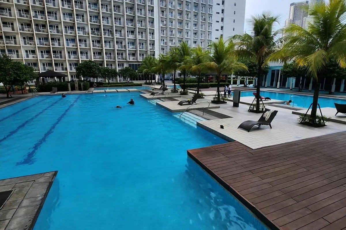 Boho City View 1Br Apt In Makati With Netflix Manila