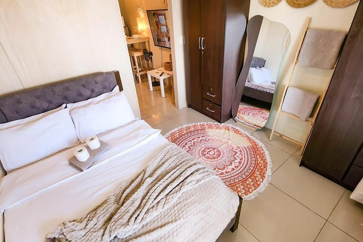 Apartment Boho City View 1Br Apt In Makati With Netflix Manila